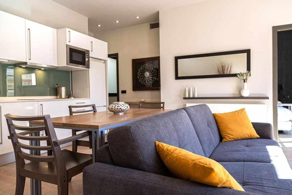 Inspired By Enjoyapartments Barcelona Zimmer foto