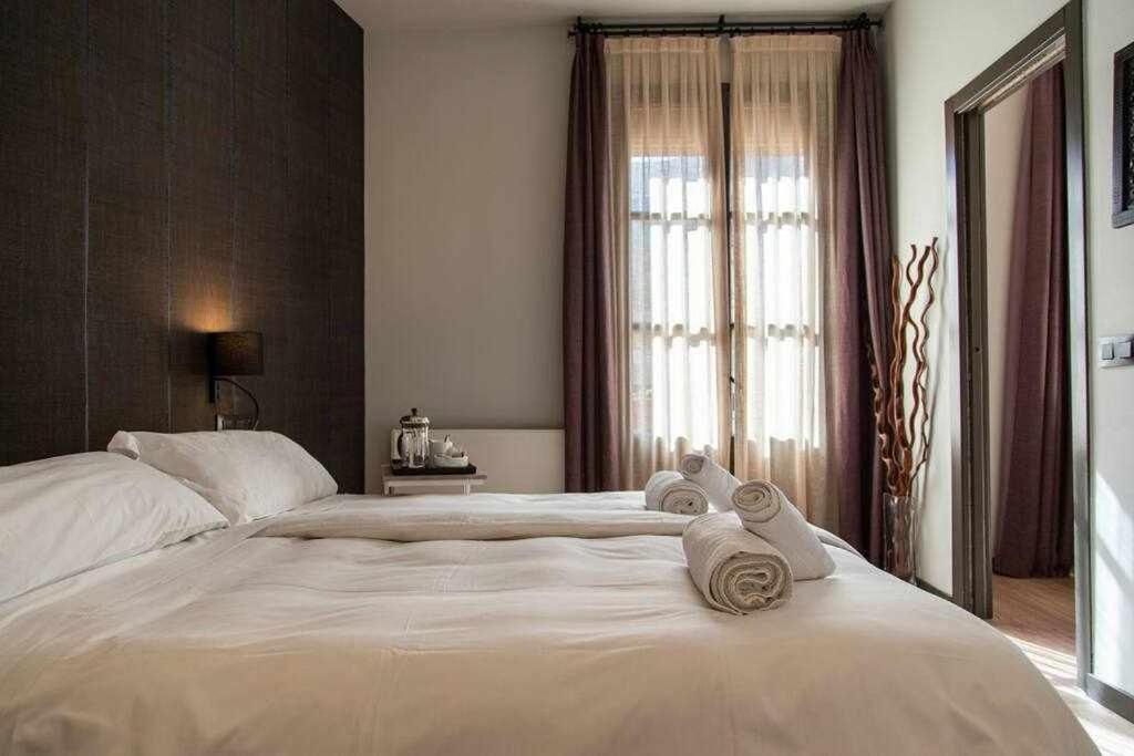 Inspired By Enjoyapartments Barcelona Zimmer foto