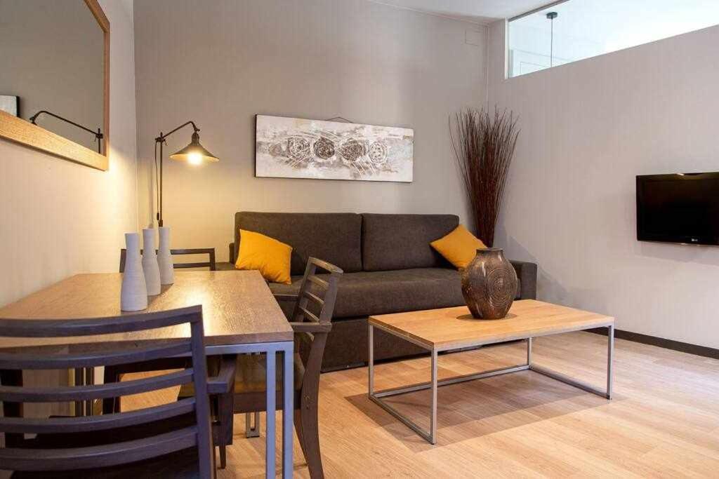 Inspired By Enjoyapartments Barcelona Zimmer foto